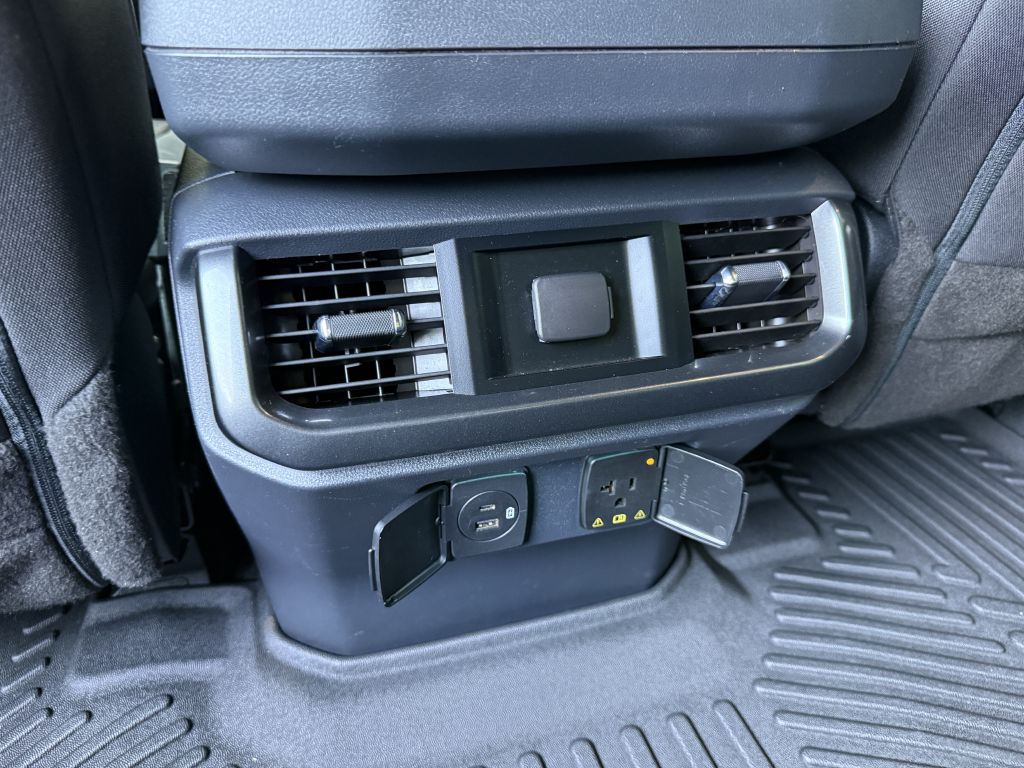 Photo 11 of this FORD F150