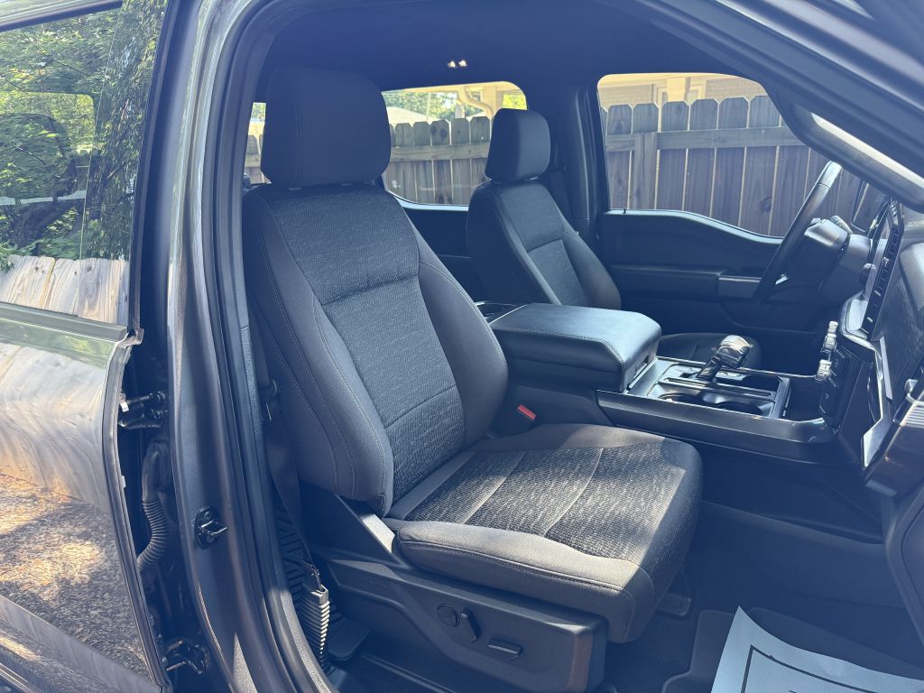 Photo 14 of this FORD F150