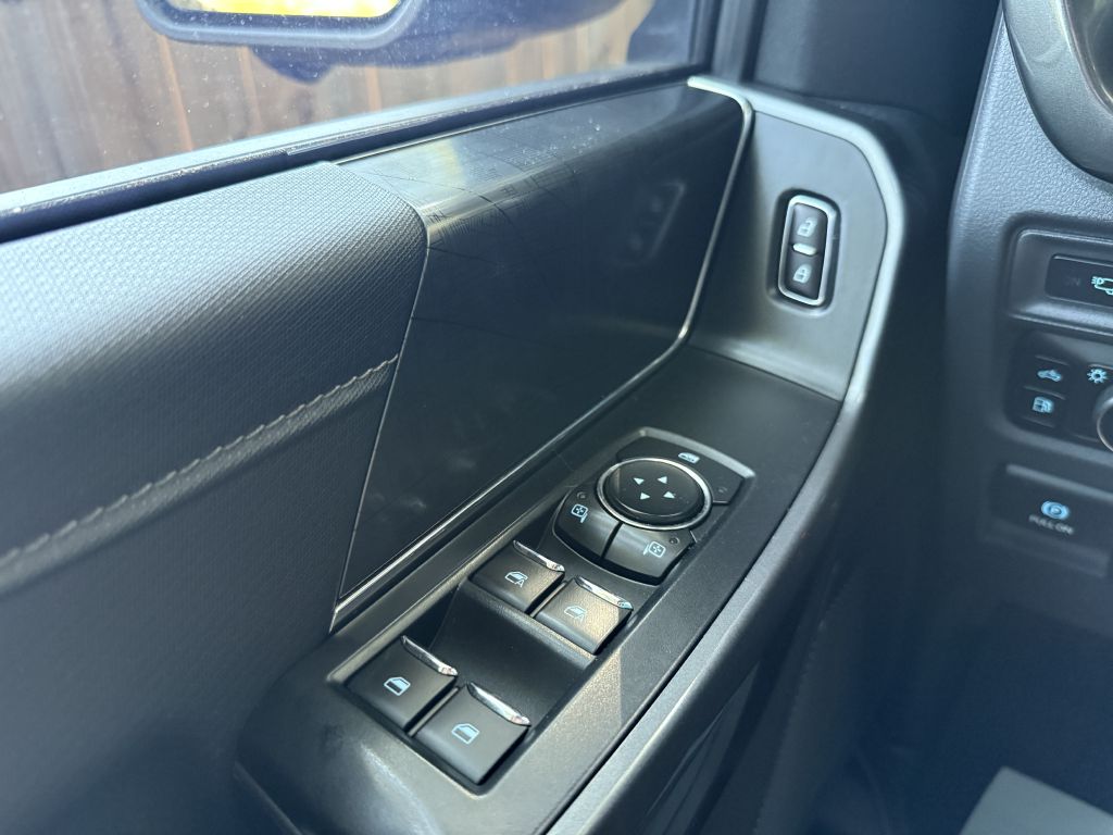 Photo 15 of this FORD F150