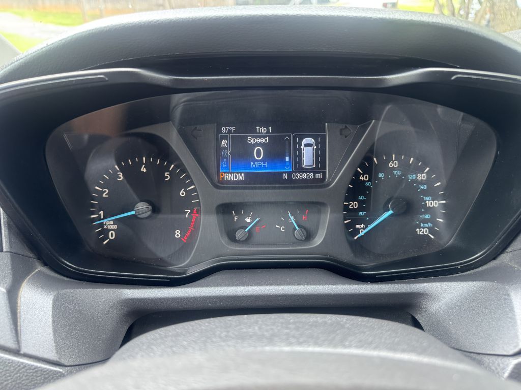Photo 8 of this FORD TRANSIT