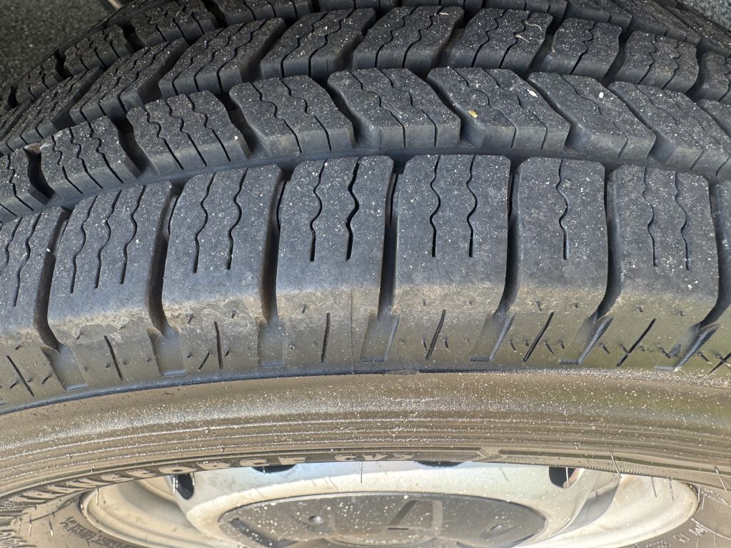 Photo 14 of this FORD TRANSIT