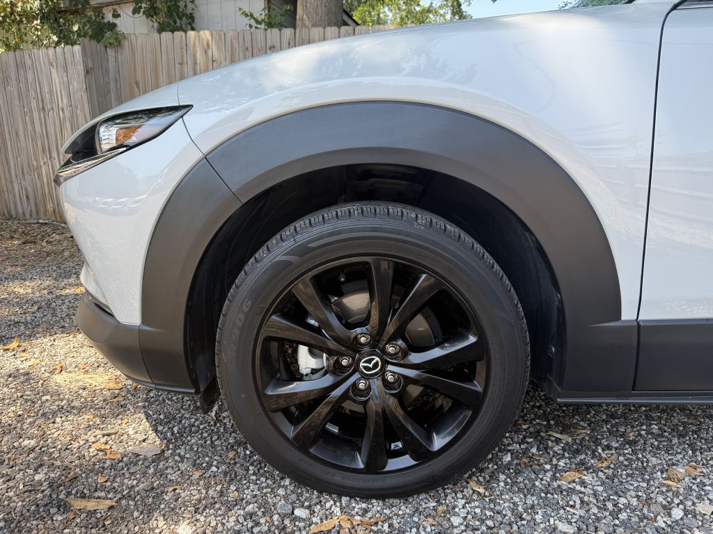 Photo 13 of this MAZDA CX-30