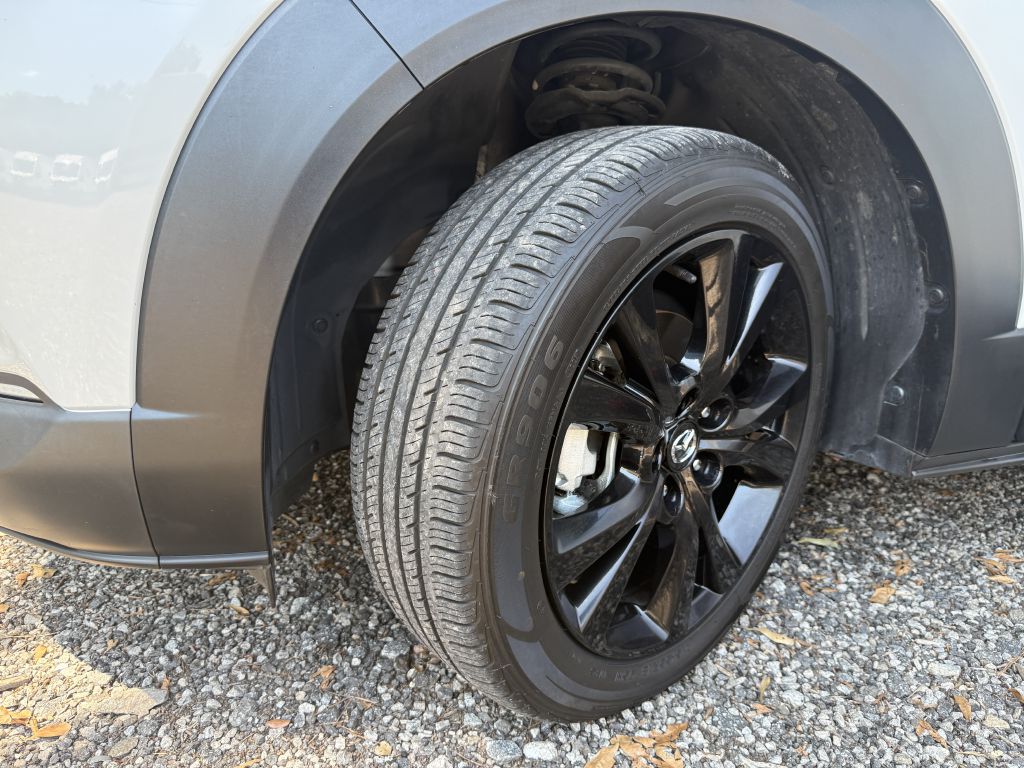 Photo 14 of this MAZDA CX-30