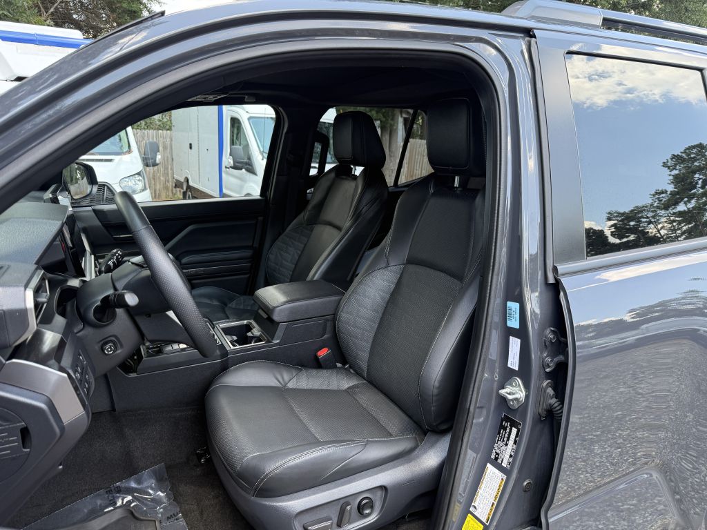 Photo 7 of this TOYOTA 4RUNNER