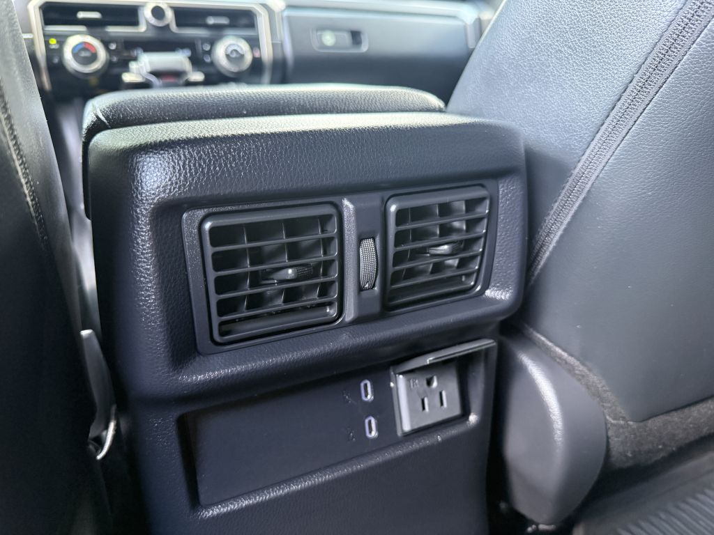 Photo 9 of this TOYOTA 4RUNNER