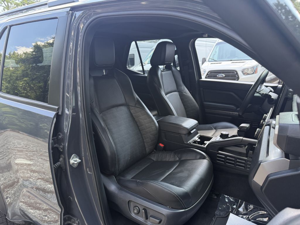 Photo 12 of this TOYOTA 4RUNNER