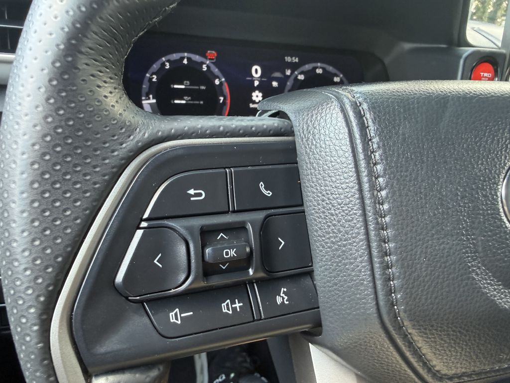 Photo 13 of this TOYOTA 4RUNNER