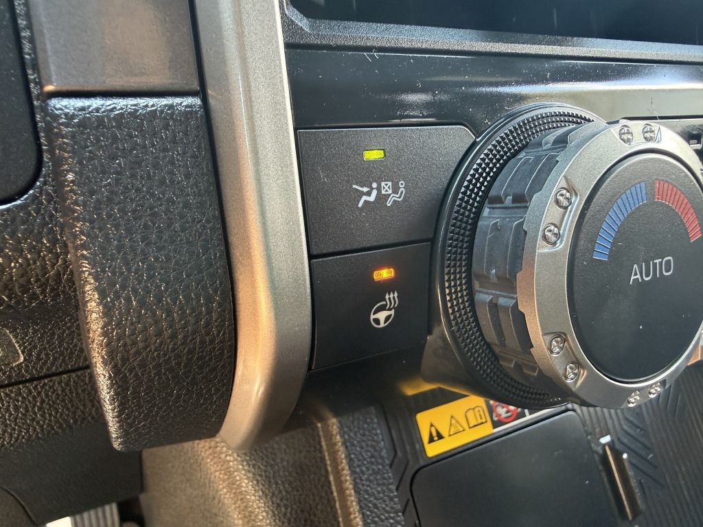 Photo 29 of this TOYOTA 4RUNNER