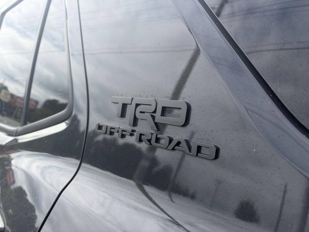 Photo 5 of this TOYOTA 4RUNNER