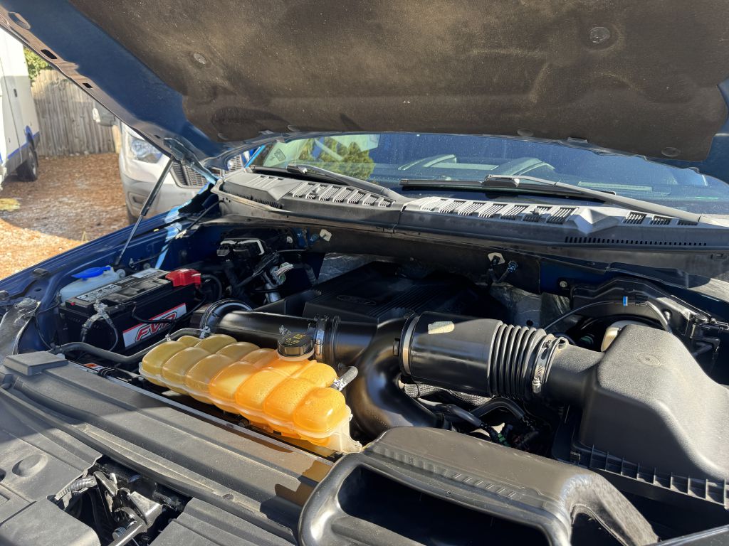 Photo 22 of this FORD F150