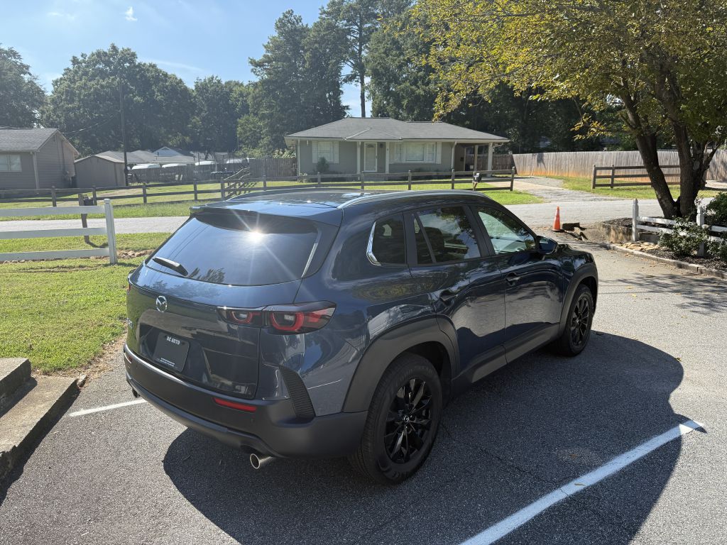 Photo 3 of this MAZDA CX-50
