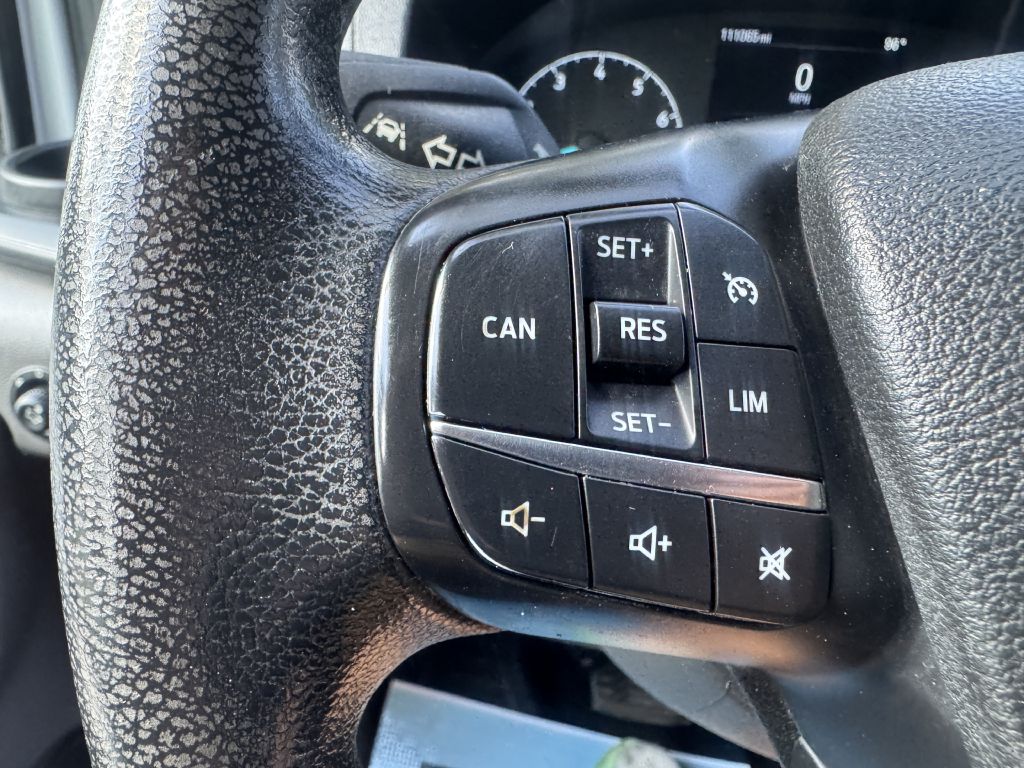 Photo 8 of this FORD TRANSIT