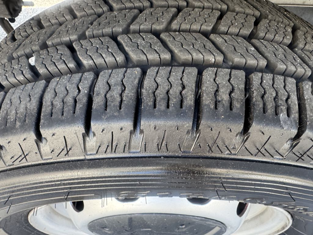 Photo 18 of this FORD TRANSIT