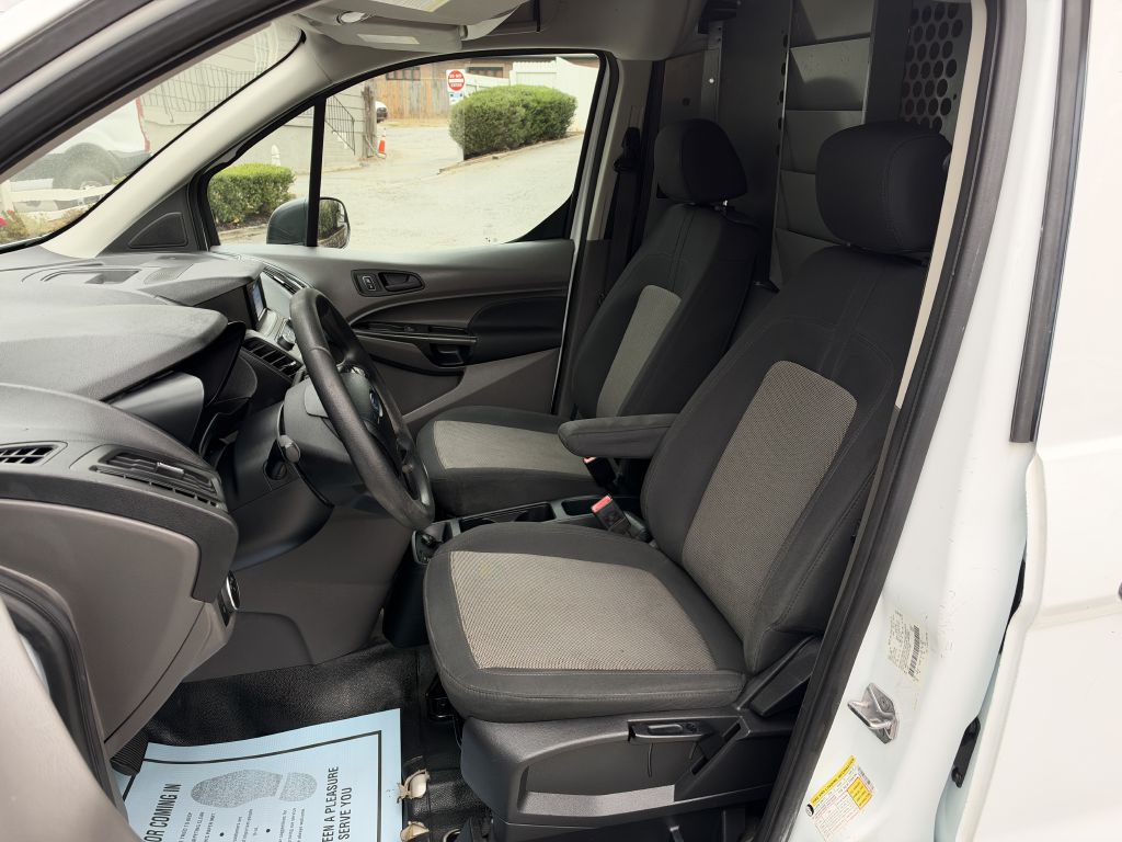 Photo 6 of this FORD TRANSIT CONNECT