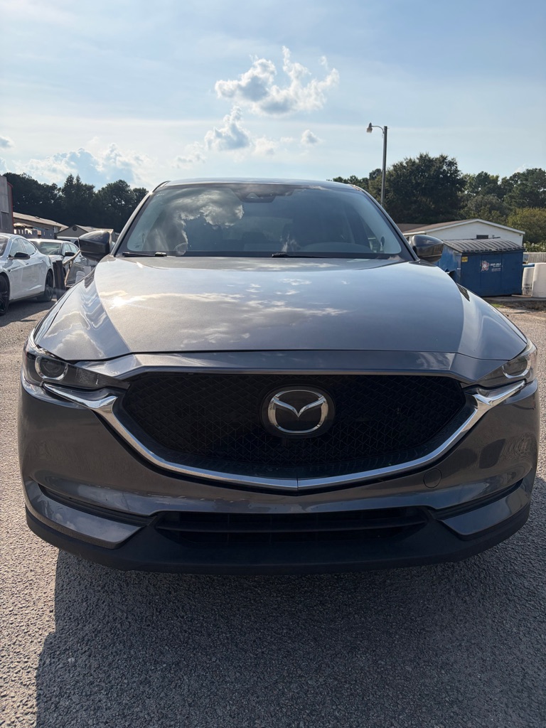 Photo 2 of this MAZDA CX-5