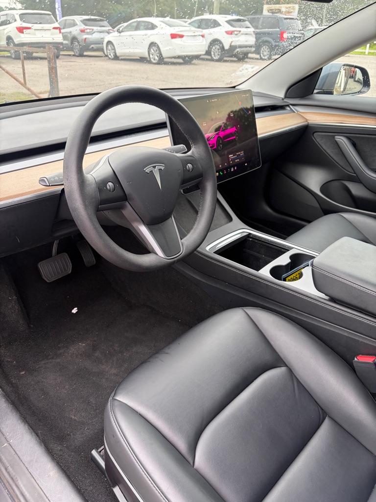 Photo 3 of this TESLA MODEL 3