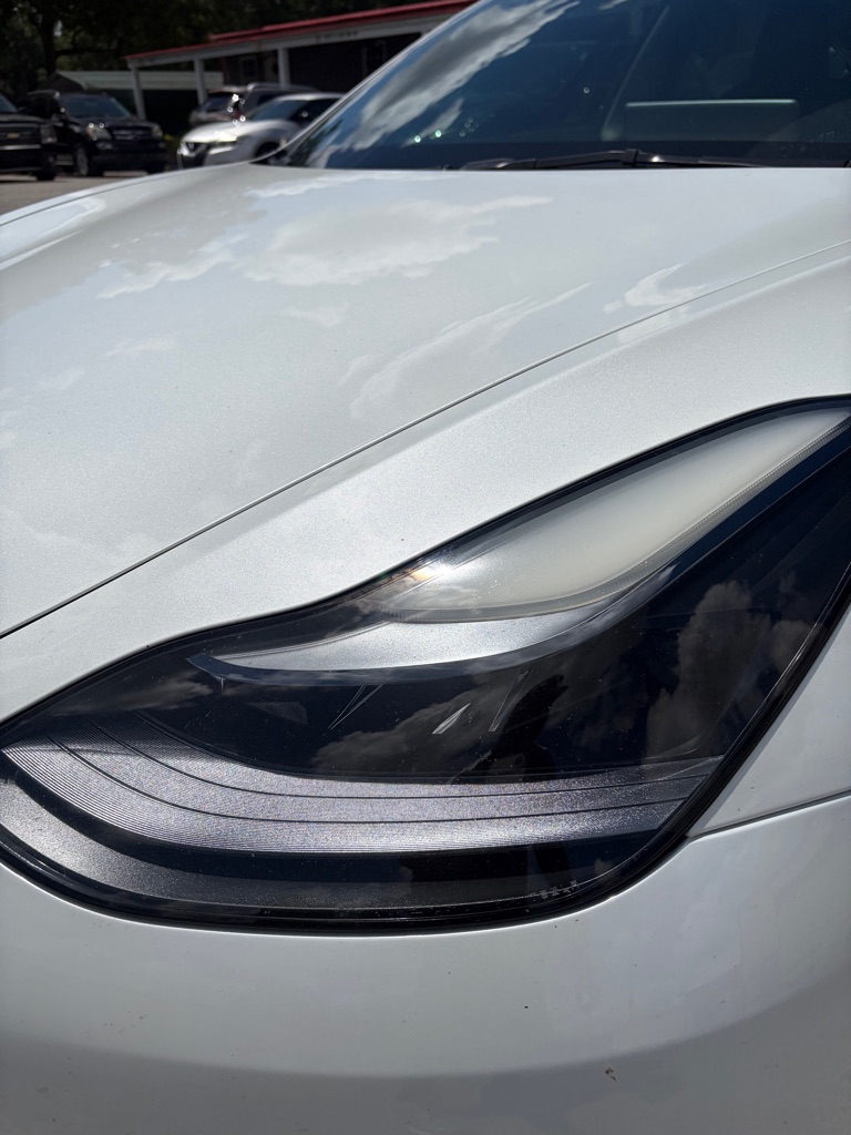 Photo 3 of this TESLA MODEL 3