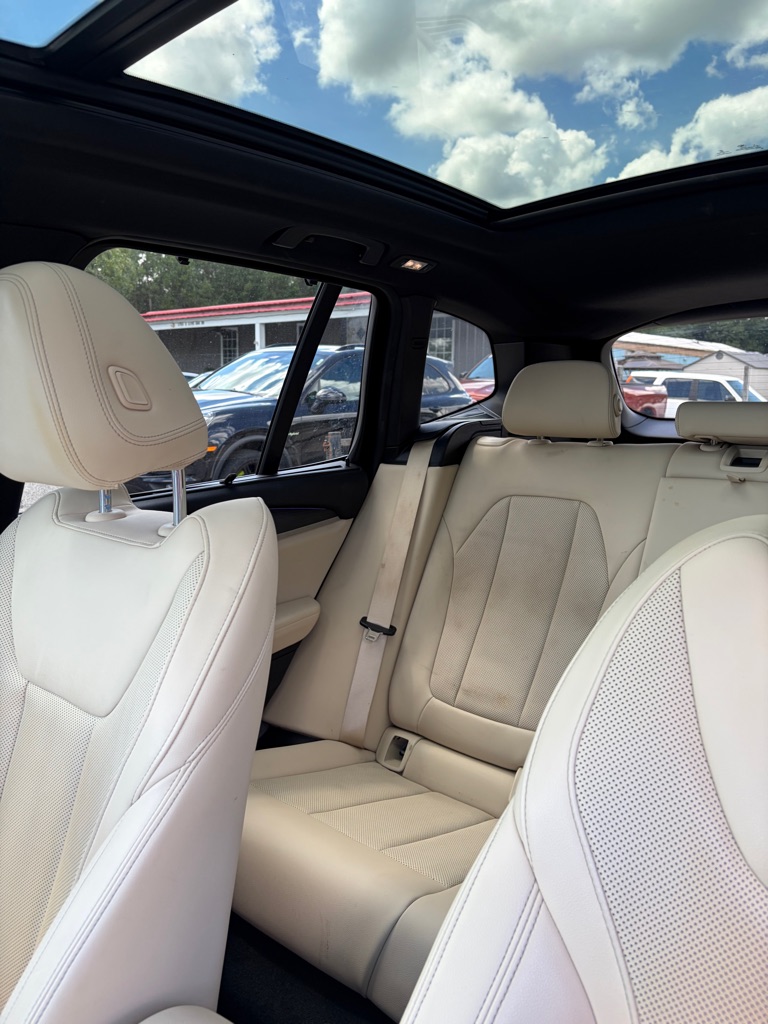 Photo 28 of this BMW X3