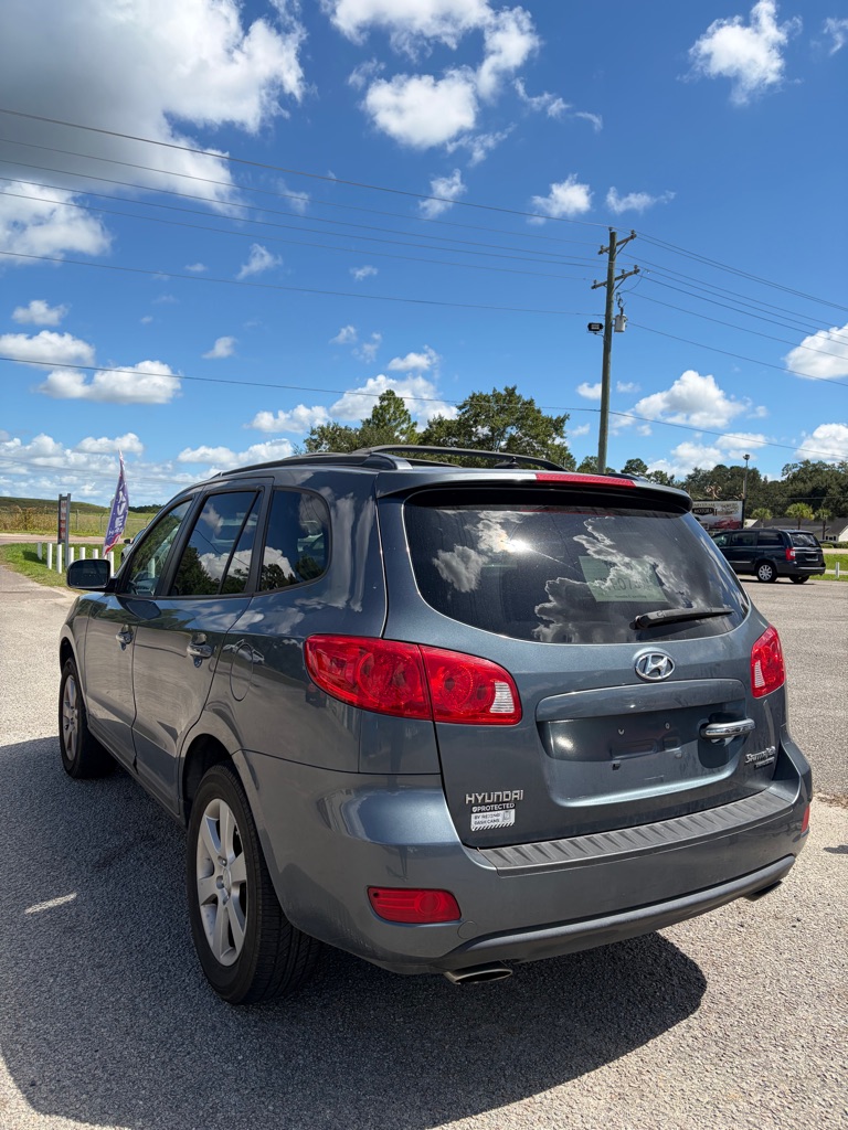 Photo 7 of this HYUNDAI SANTA FE