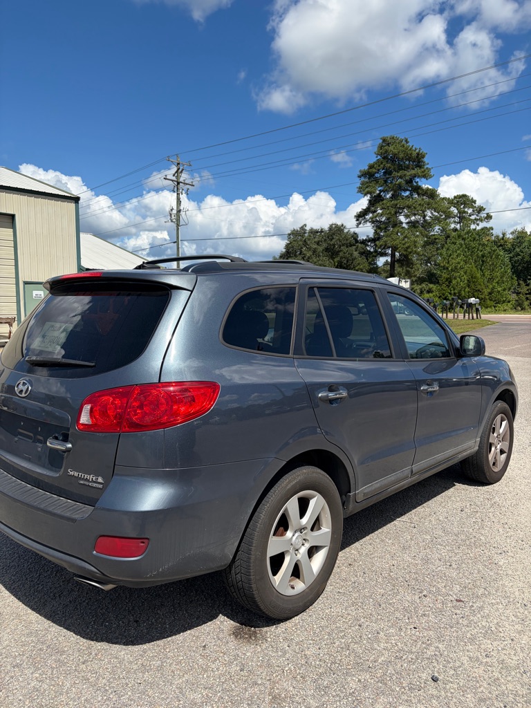 Photo 9 of this HYUNDAI SANTA FE