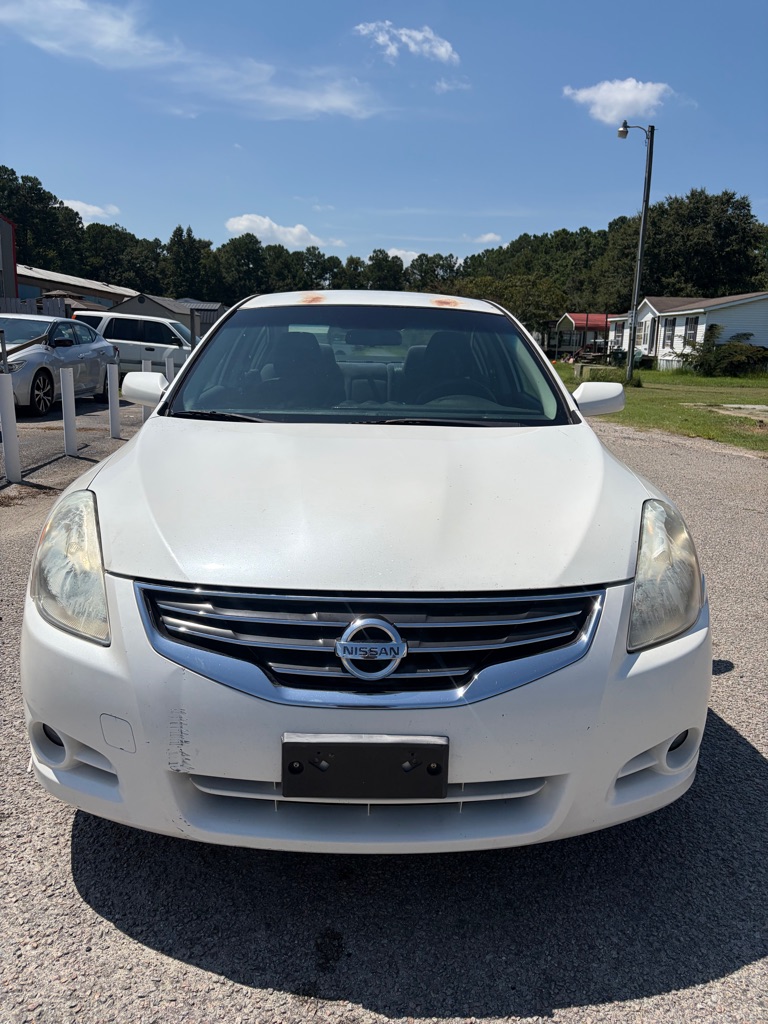 Photo 2 of this NISSAN ALTIMA