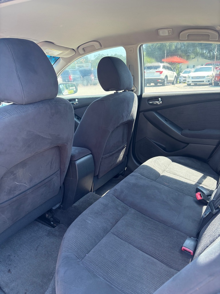Photo 5 of this NISSAN ALTIMA