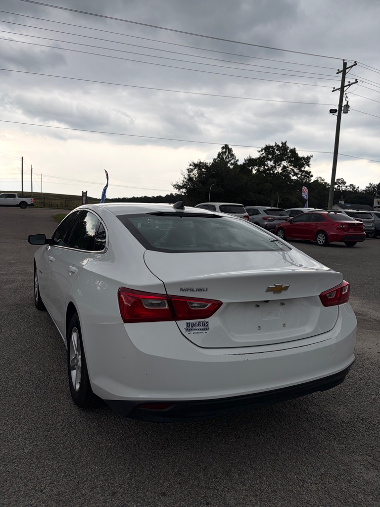 Photo 10 of this CHEVROLET MALIBU