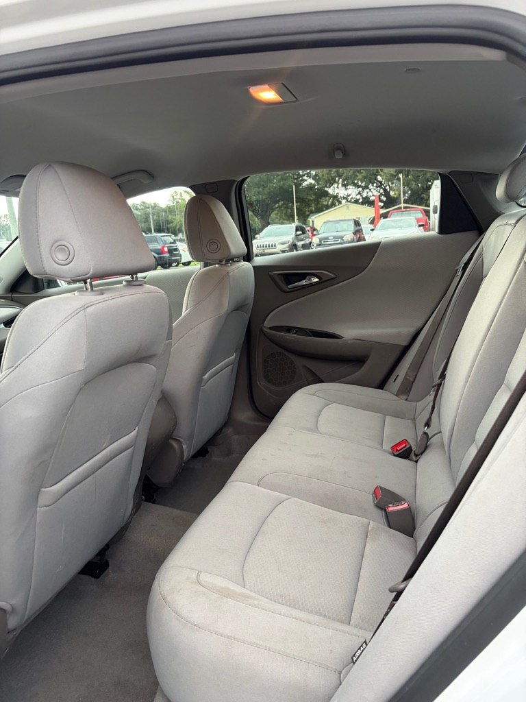 Photo 8 of this CHEVROLET MALIBU