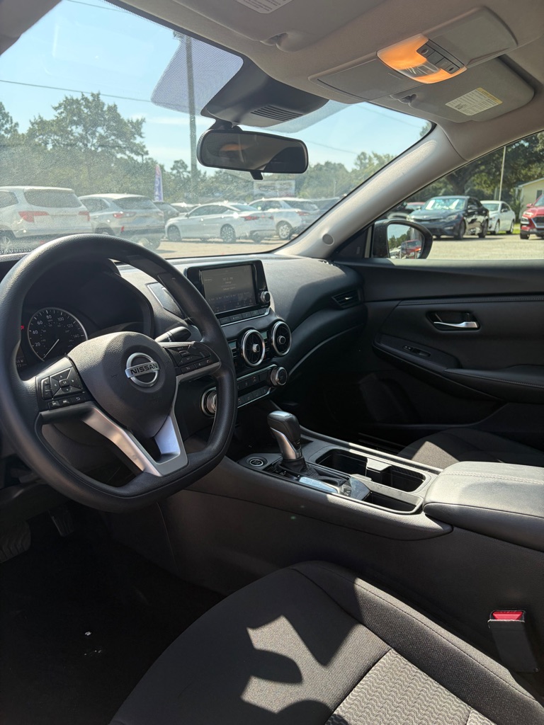 Photo 3 of this NISSAN SENTRA