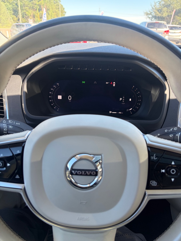 Photo 16 of this VOLVO XC90