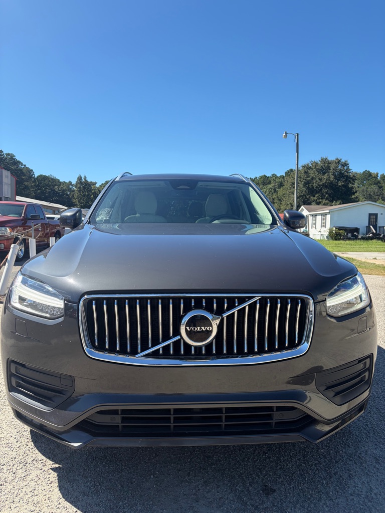 Photo 2 of this VOLVO XC90