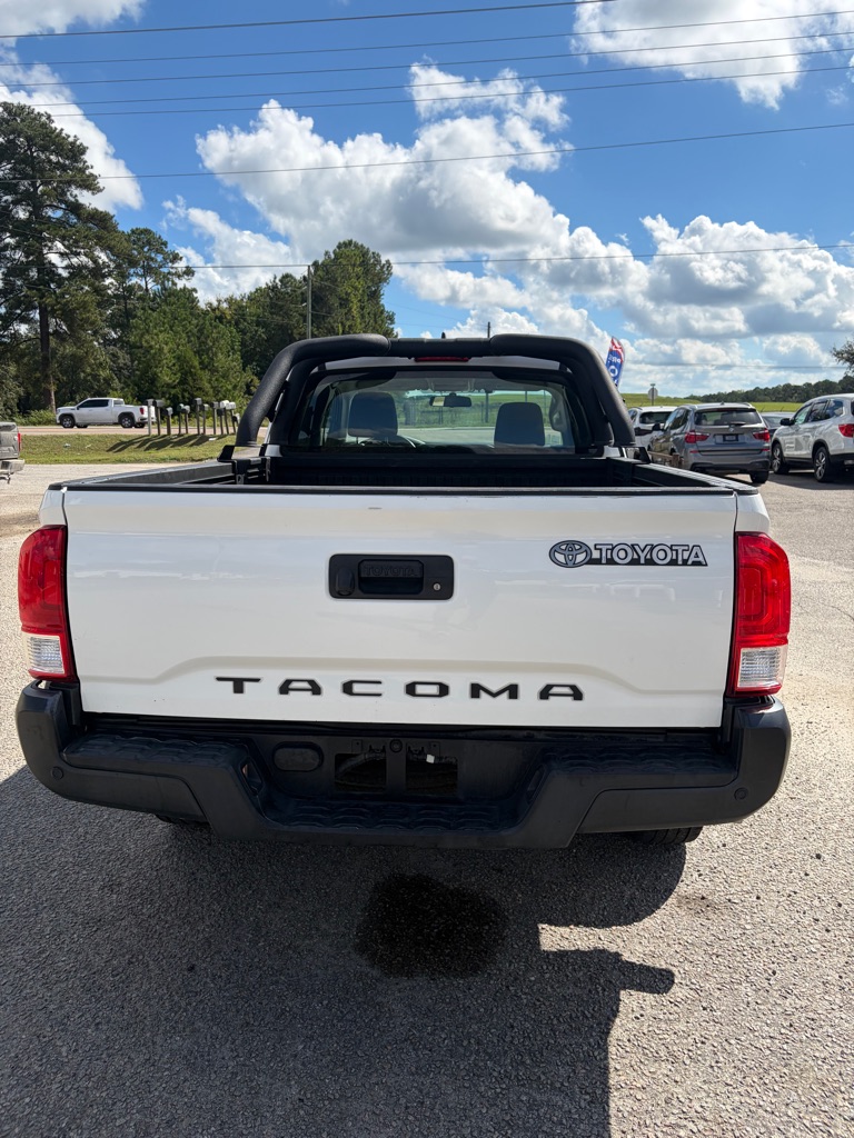 Photo 14 of this TOYOTA TACOMA