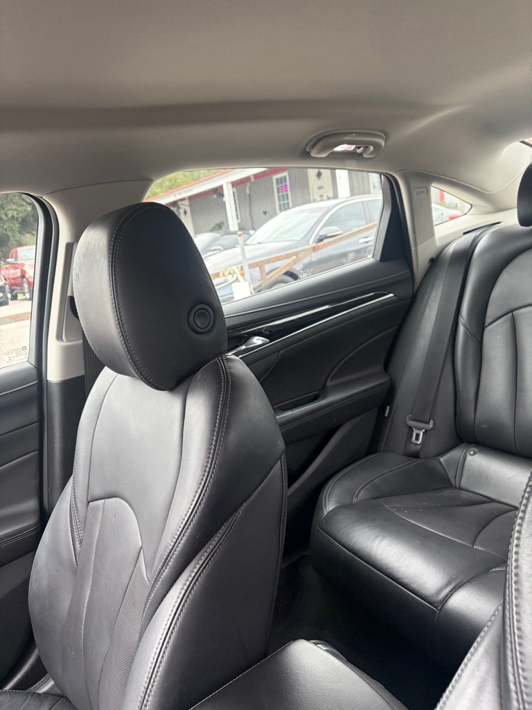 Photo 6 of this BUICK LACROSSE