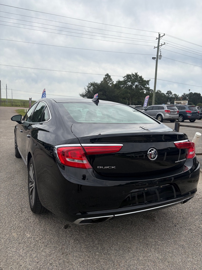 Photo 9 of this BUICK LACROSSE