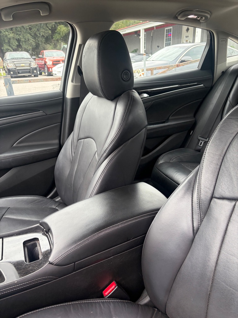 Photo 5 of this BUICK LACROSSE