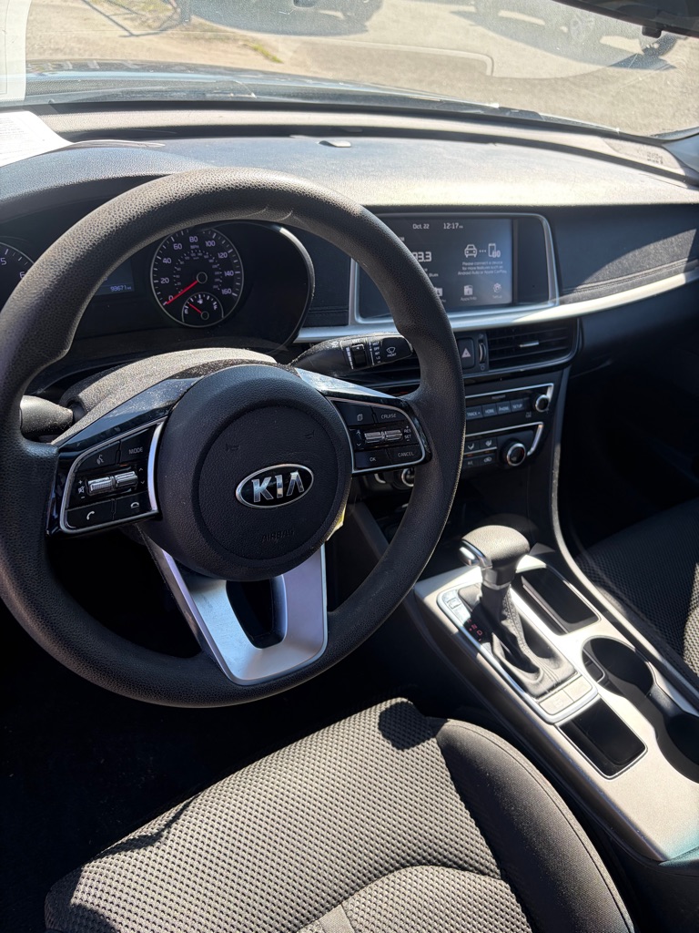 Photo 4 of this KIA OPTIMA