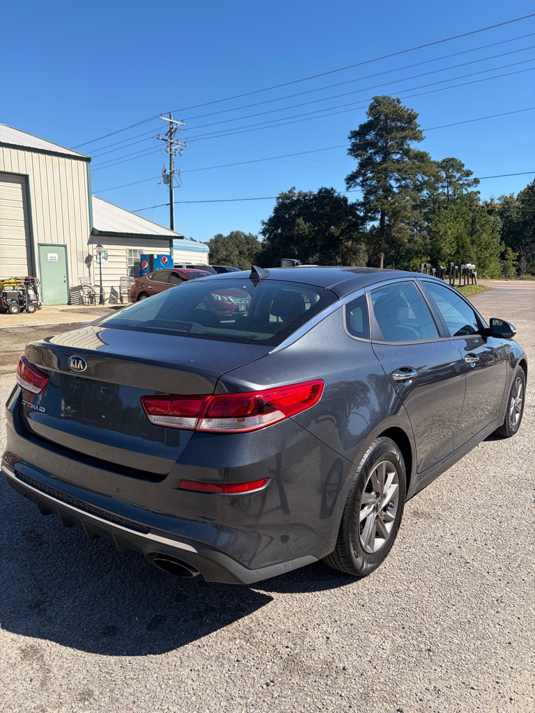Photo 10 of this KIA OPTIMA