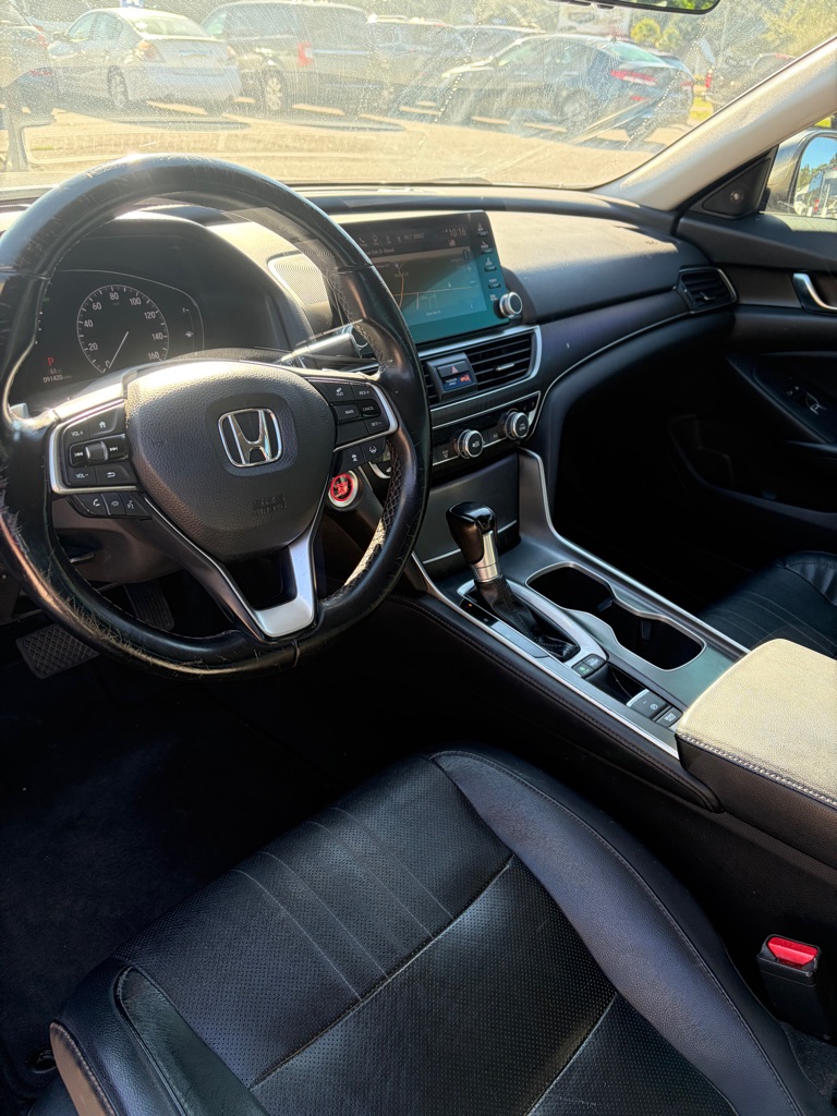 Photo 4 of this HONDA ACCORD