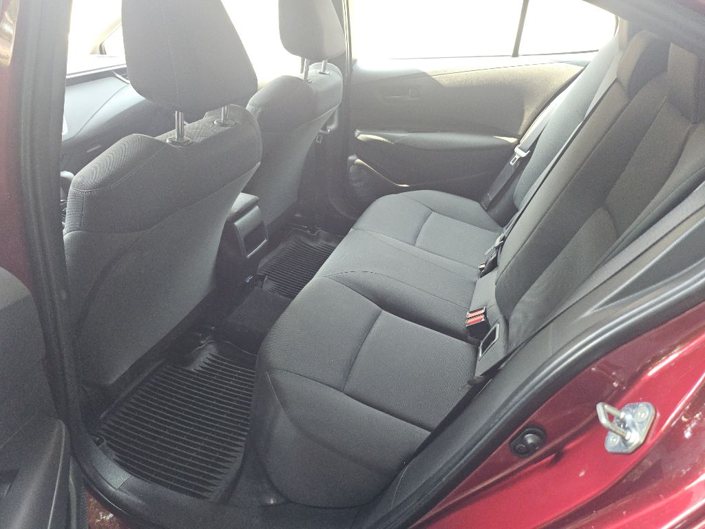 Photo 13 of this TOYOTA COROLLA