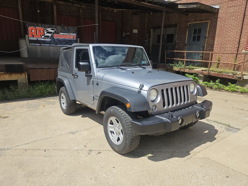 Photo 27 of this JEEP WRANGLER