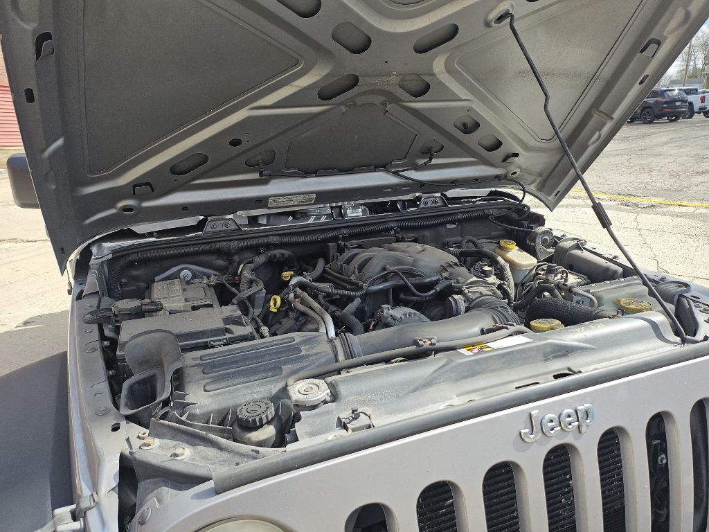 Photo 15 of this JEEP WRANGLER