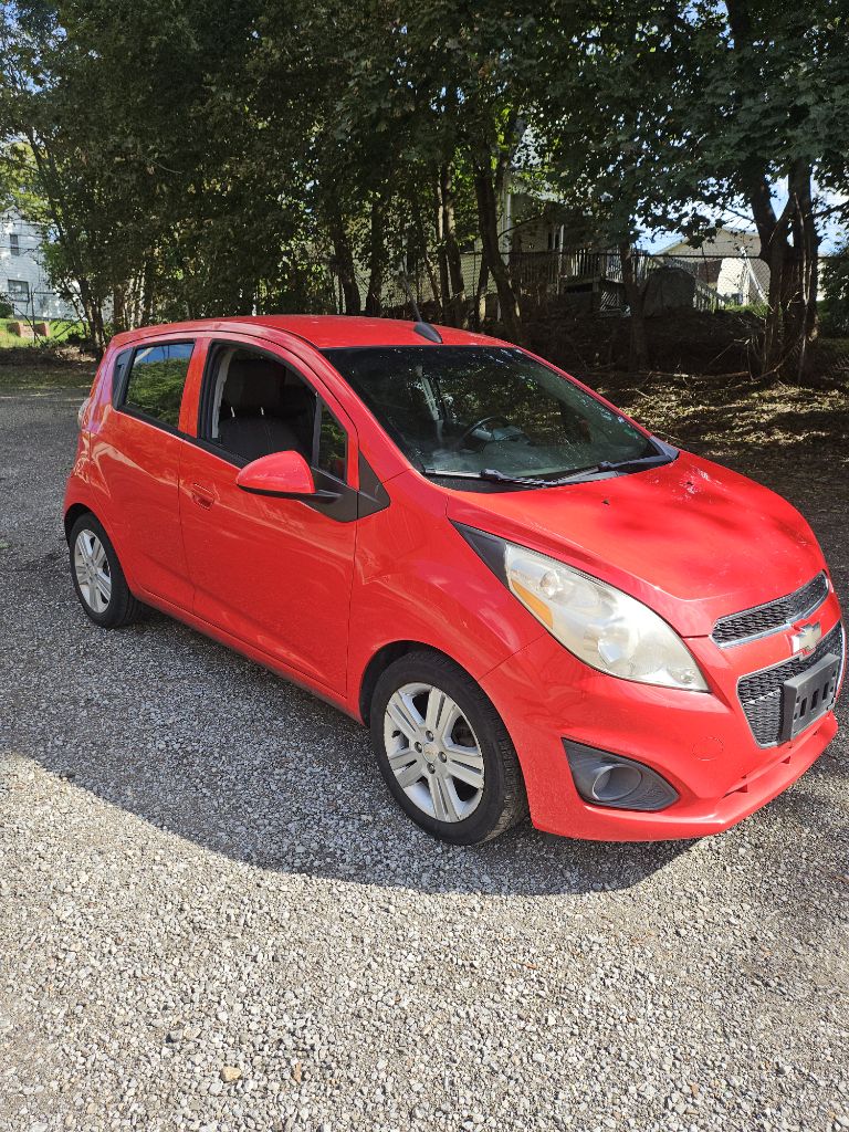 Photo 18 of this CHEVROLET SPARK