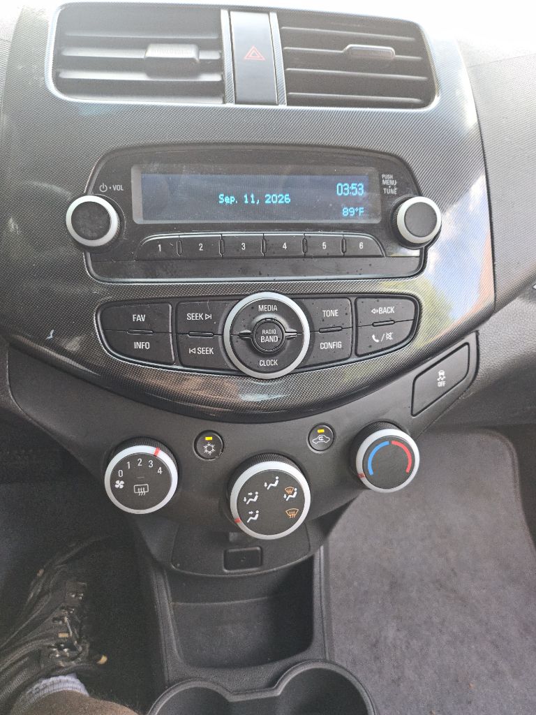 Photo 10 of this CHEVROLET SPARK