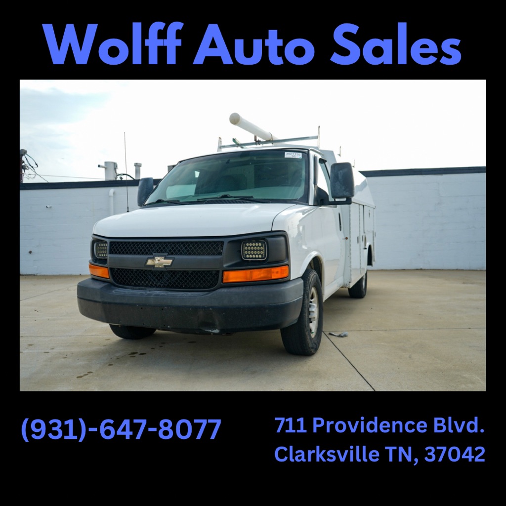 2015 Chevrolet Express Cutaway Base's photo