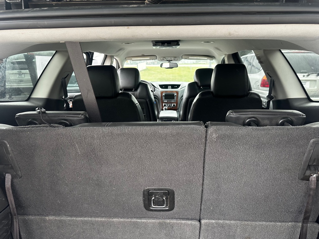 Photo 12 of this CHEVROLET TRAVERSE