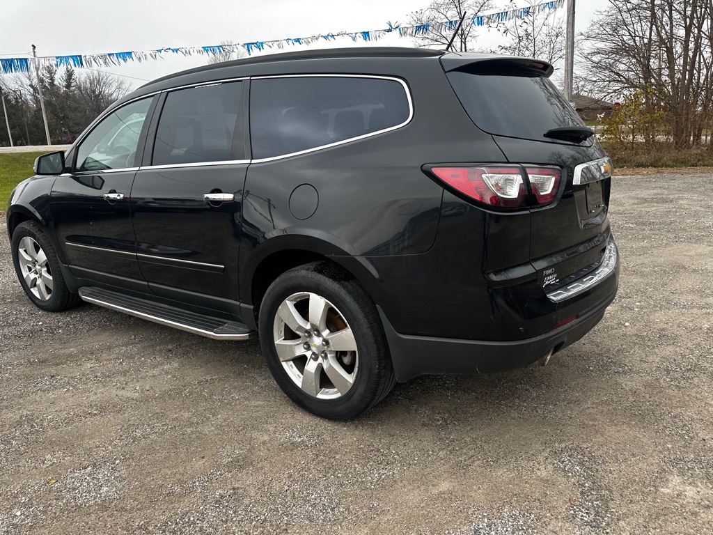 Photo 6 of this CHEVROLET TRAVERSE