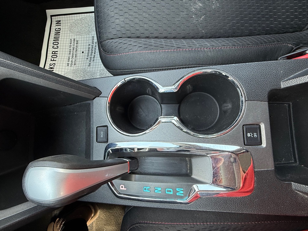 Photo 17 of this CHEVROLET EQUINOX