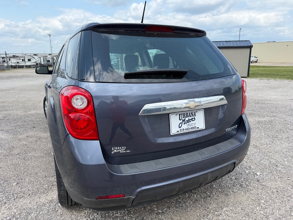 Photo 7 of this CHEVROLET EQUINOX