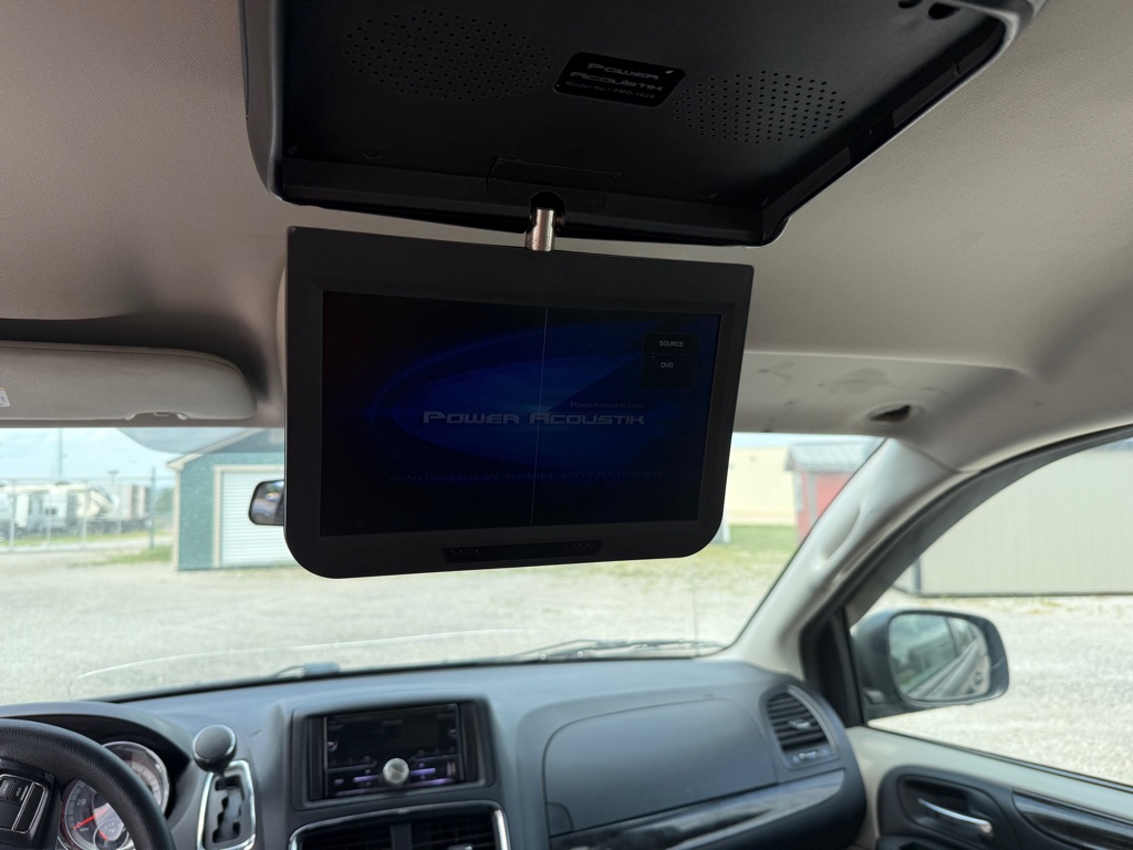 Photo 13 of this DODGE GRAND CARAVAN