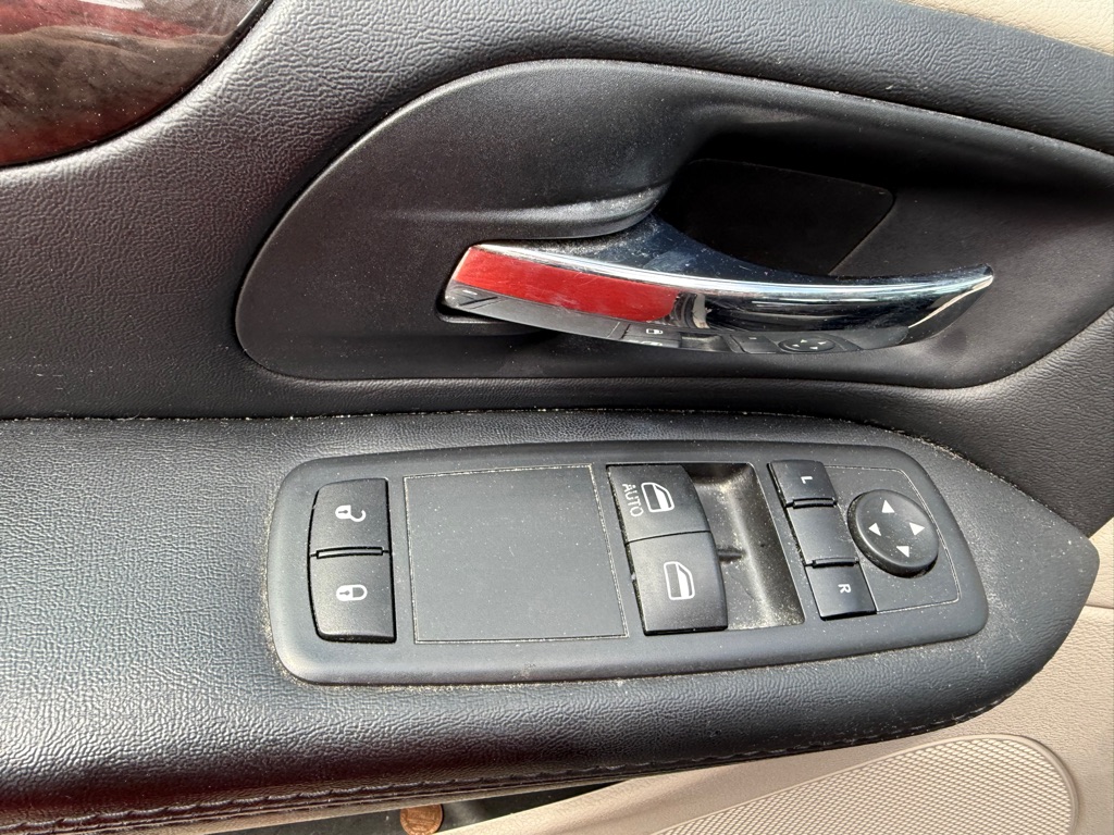Photo 14 of this DODGE GRAND CARAVAN